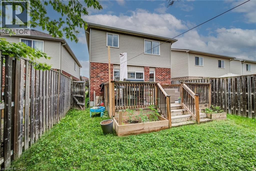 166 Peach Blossom Crescent, Kitchener, Ontario  N2E 3Z6 - Photo 28 - 40843261