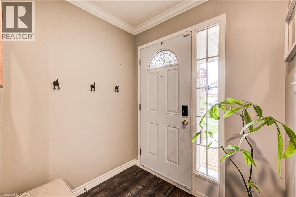 166 Peach Blossom Crescent, Kitchener, Ontario  N2E 3Z6 - Photo 3 - 40843261