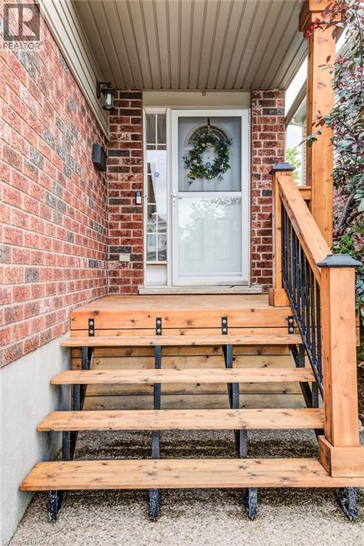 166 Peach Blossom Crescent, Kitchener, Ontario  N2E 3Z6 - Photo 2 - 40843261