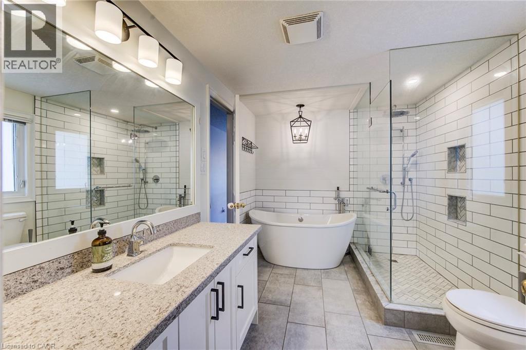 166 Peach Blossom Crescent, Kitchener, Ontario  N2E 3Z6 - Photo 19 - 40843261