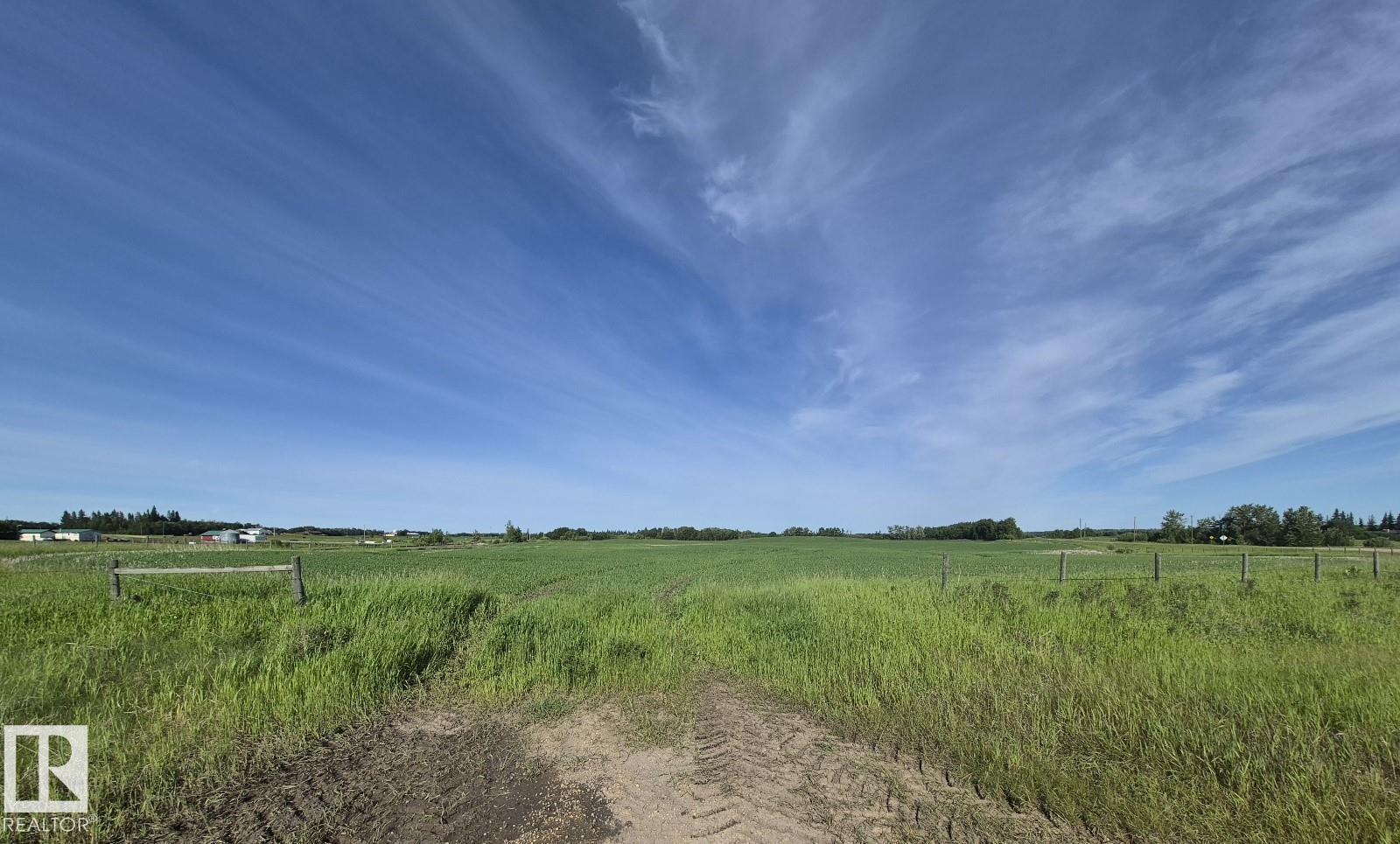 RR 194 & TWP RD 511, Rural Beaver County, Alberta