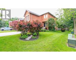 2 KELLY PLACE, Barrie, Ontario