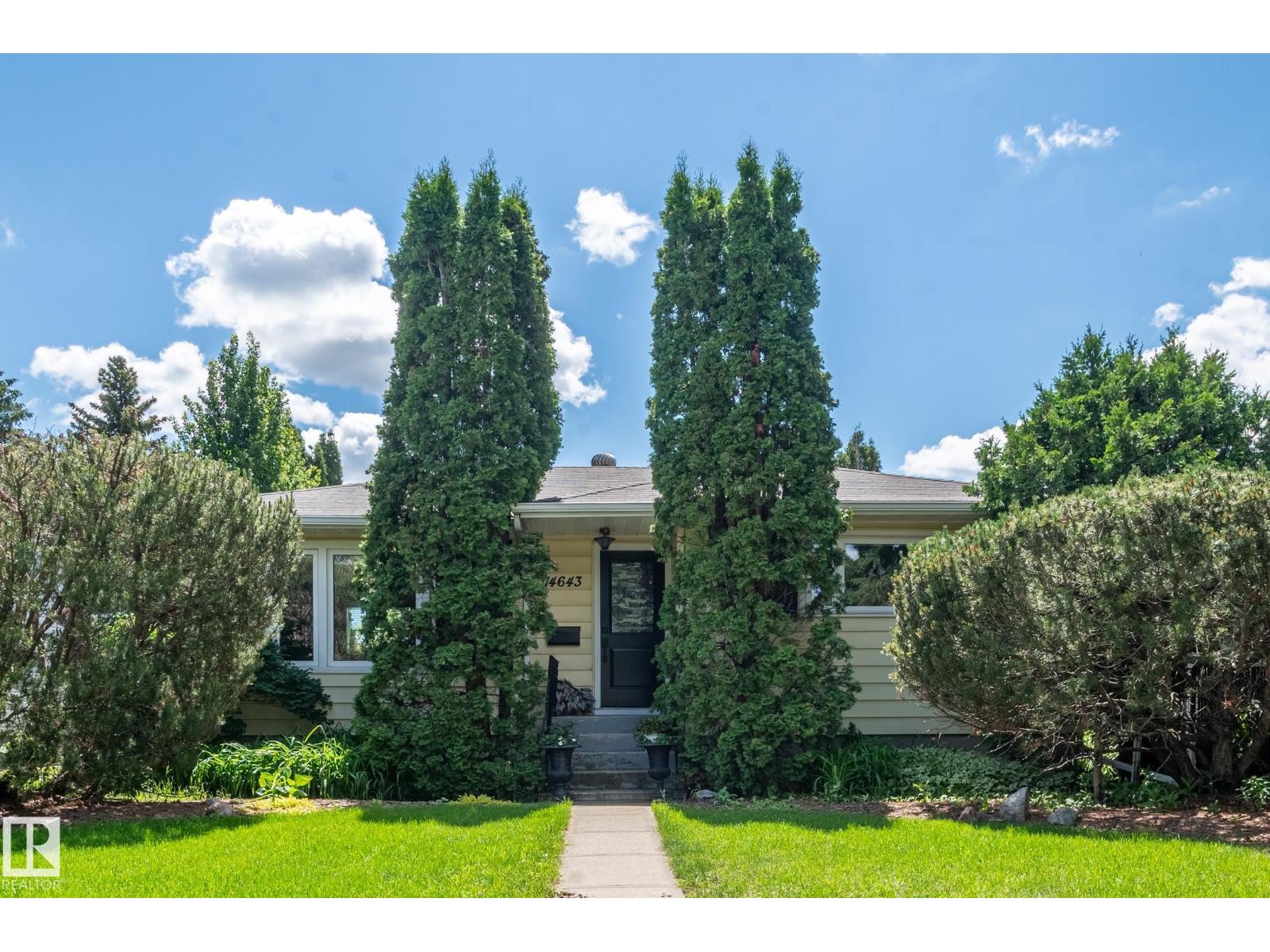 14643 88 AV NW, Edmonton, Alberta