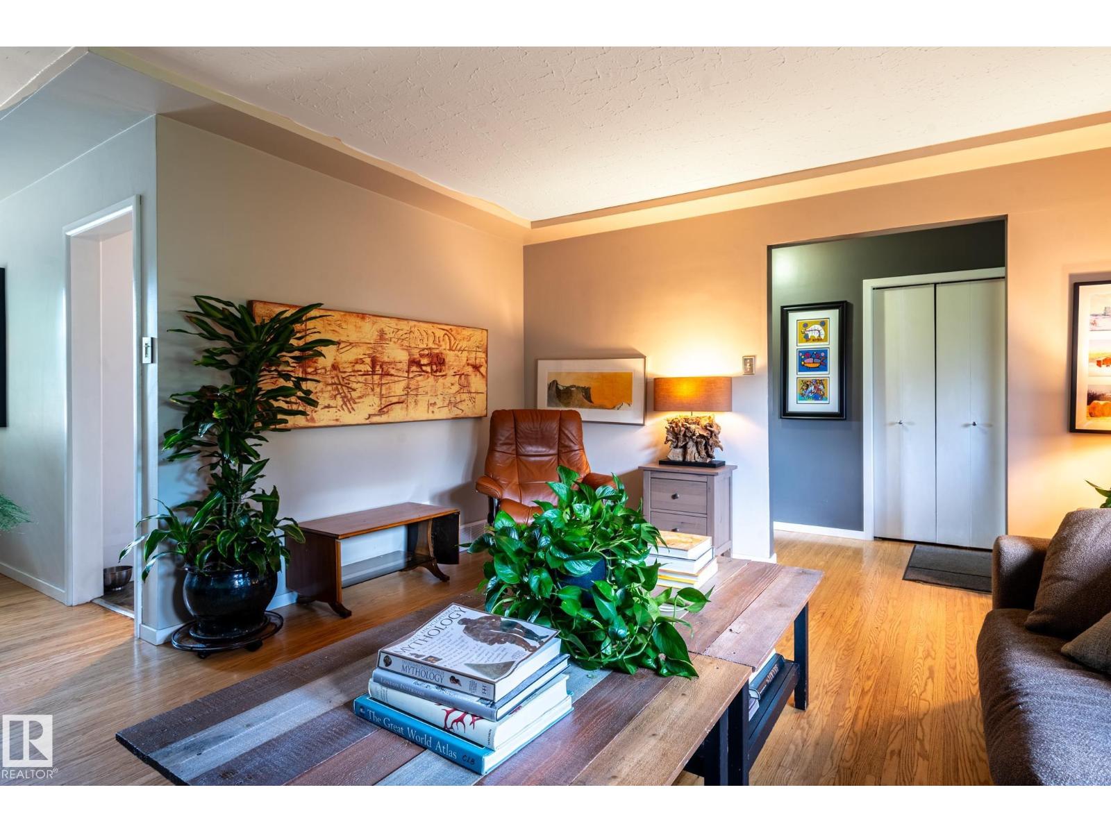14643 88 Av NW, Edmonton, Alberta  T5R 4J7 - Photo 11 - E4495841