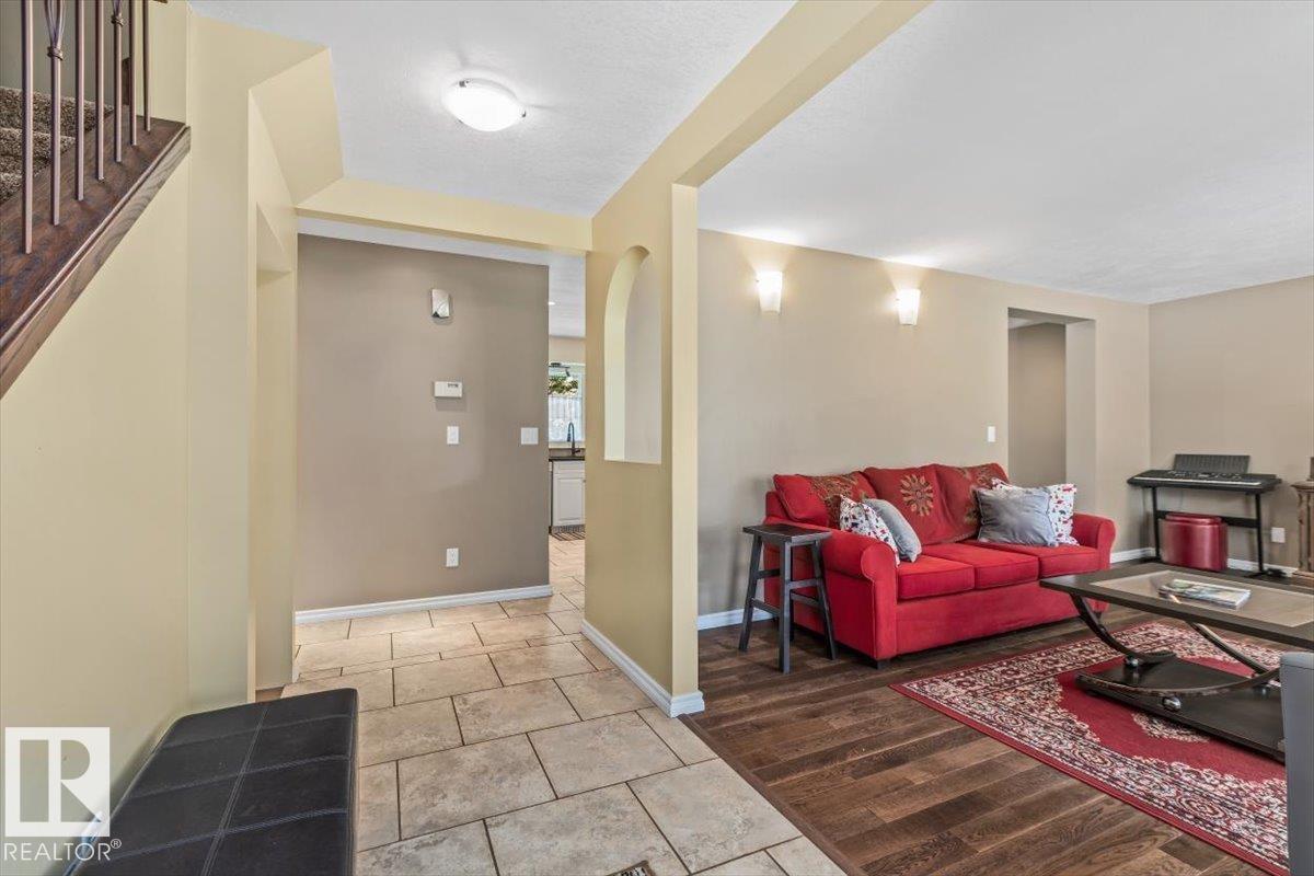 13 Lloyd Pl, St. Albert, Alberta  T8N 2H4 - Photo 5 - E4495842