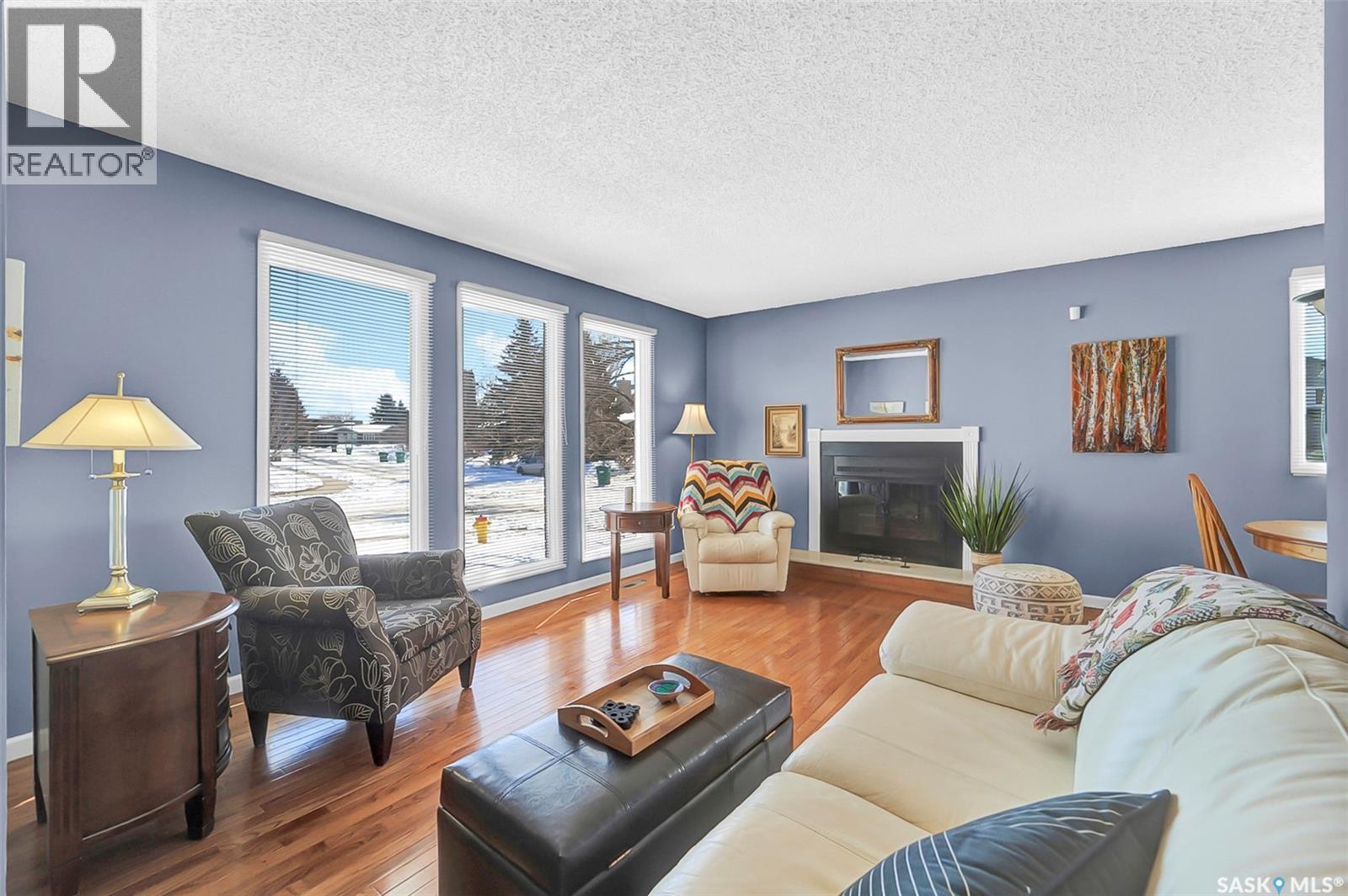 703 Candle Court, Saskatoon, Saskatchewan  S7K 4Z9 - Photo 5 - SK040806