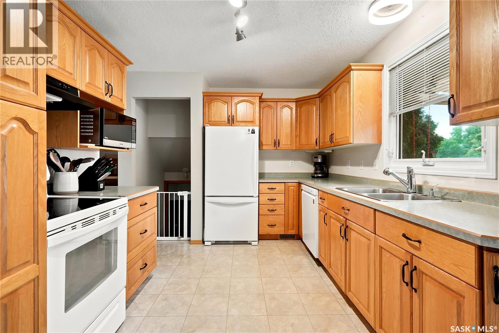 430 Manning Lane, Saskatoon, Saskatchewan  S7L 6J8 - Photo 12 - SK040596