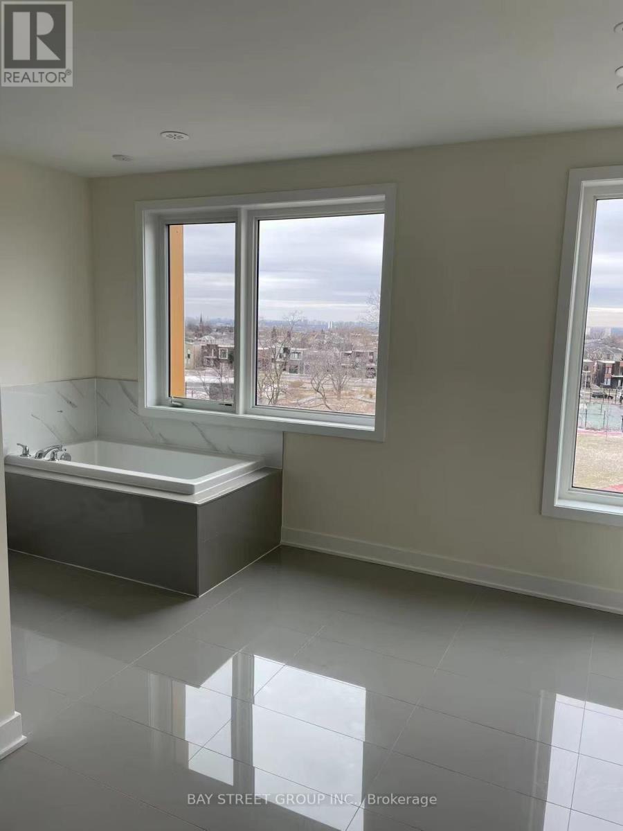 99 Frederick Tisdale Drive, Toronto, Ontario  M3K 1X1 - Photo 15 - W13088110