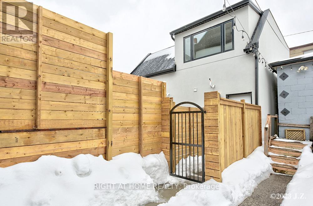 Coach House - 48 Lanark Avenue, Toronto, Ontario  M6C 2B4 - Photo 8 - C12414732