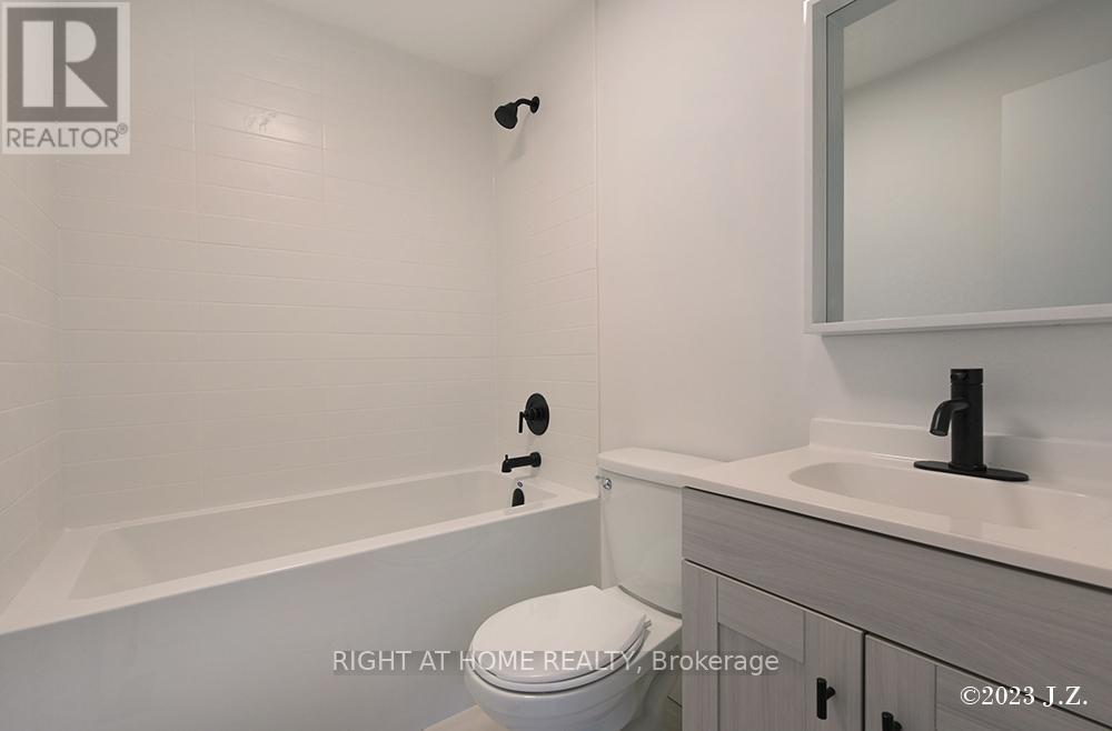Coach House - 48 Lanark Avenue, Toronto, Ontario  M6C 2B4 - Photo 6 - C12414732