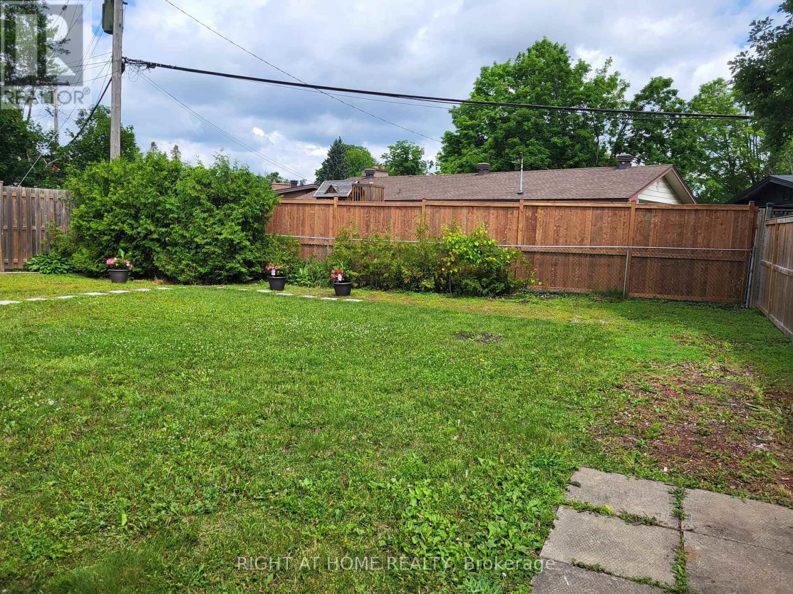 989 Goren Avenue, Ottawa, Ontario  K1G 2T8 - Photo 26 - X13455664