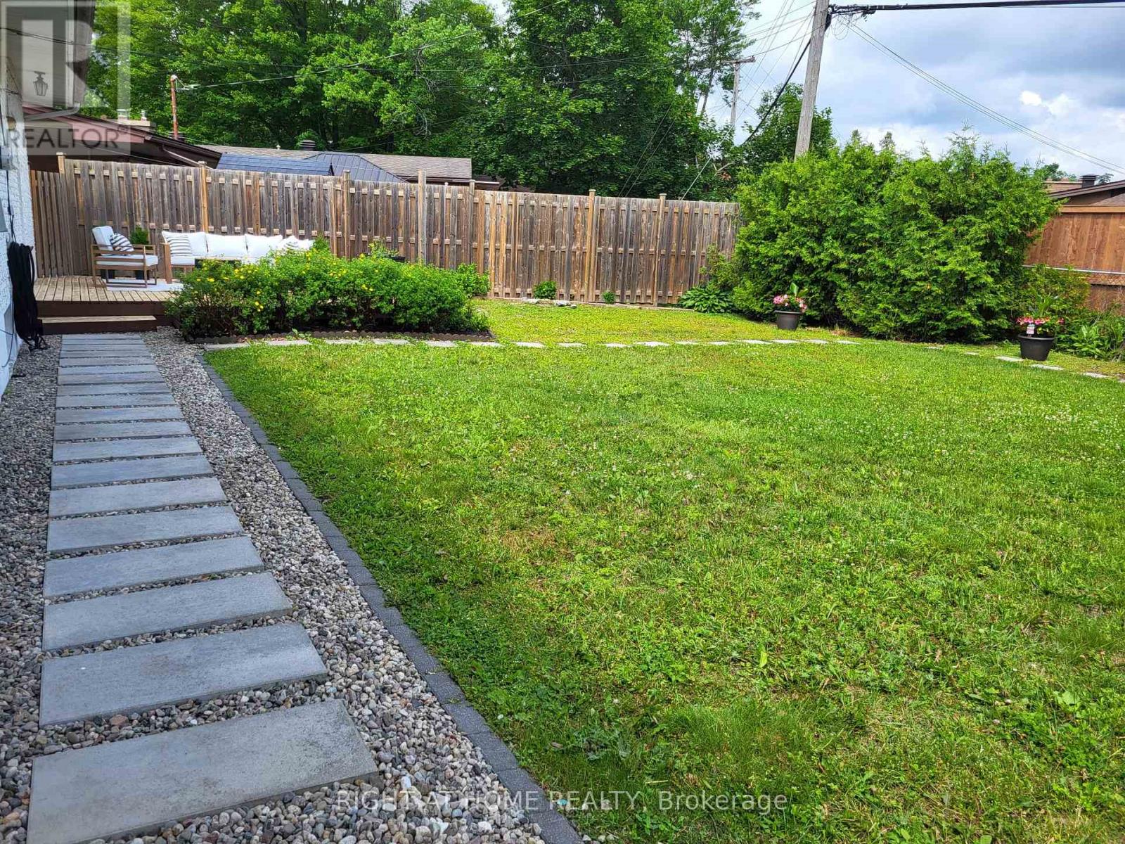 989 Goren Avenue, Ottawa, Ontario  K1G 2T8 - Photo 24 - X13455664