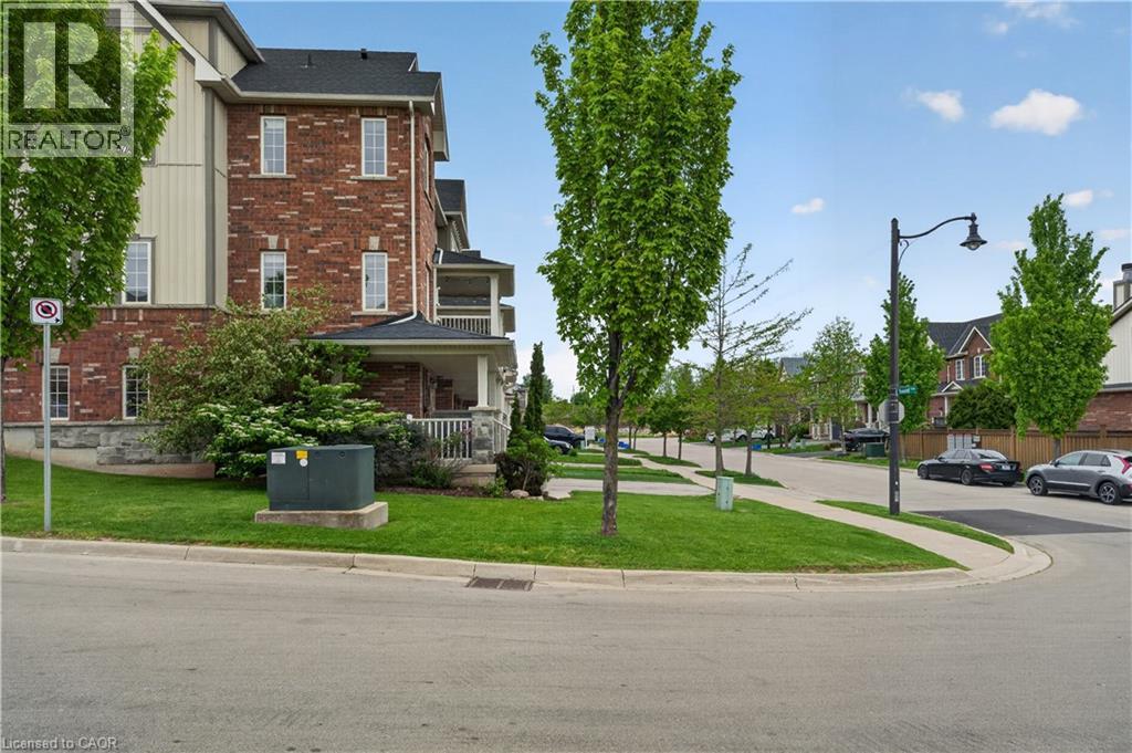 160 Truedell Circle, Waterdown, Ontario  L8B 0T1 - Photo 5 - 40834666