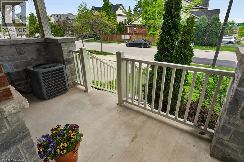 160 Truedell Circle, Waterdown, Ontario  L8B 0T1 - Photo 10 - 40834666