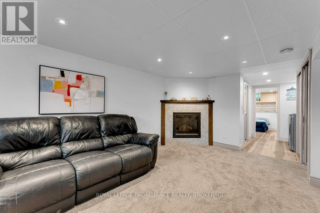 988 Hudson Drive, Kingston, Ontario  K7M 5K7 - Photo 27 - X13494000