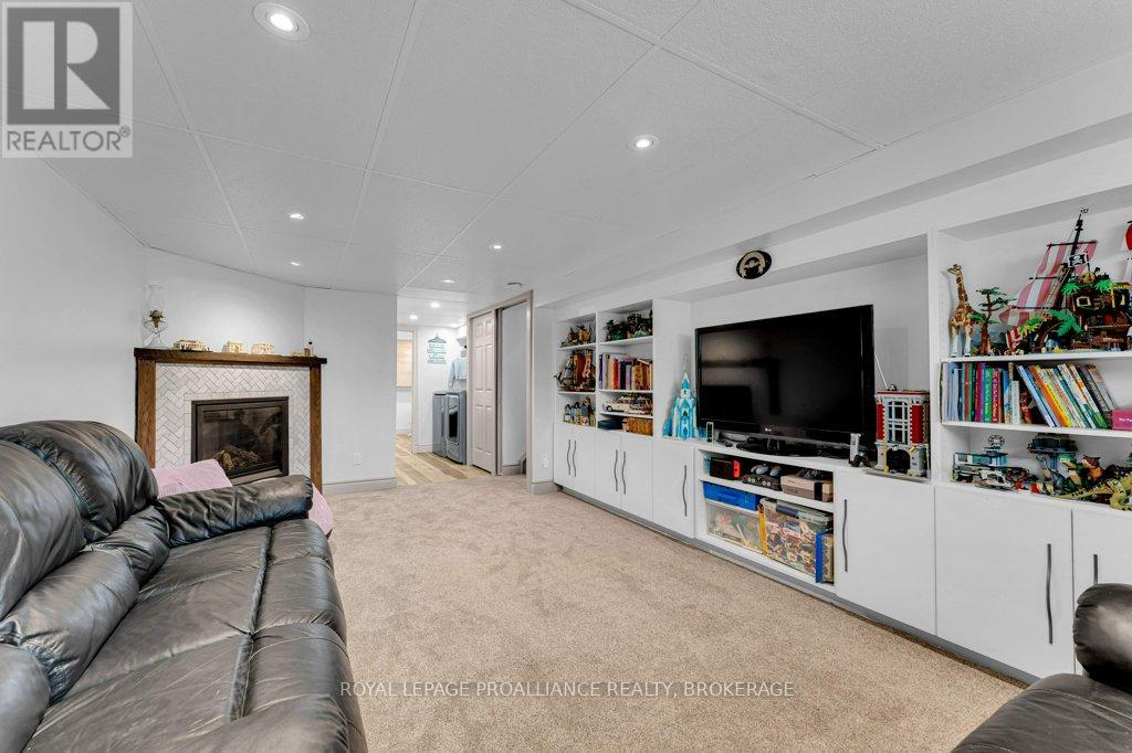 988 Hudson Drive, Kingston, Ontario  K7M 5K7 - Photo 28 - X13494000