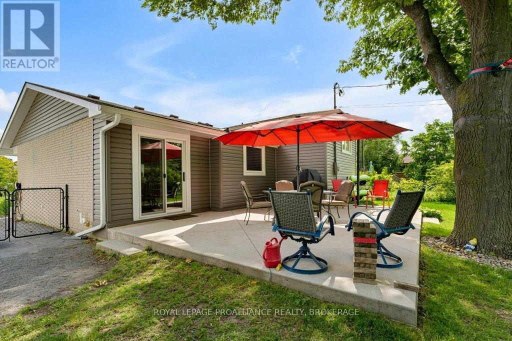 988 Hudson Drive, Kingston, Ontario  K7M 5K7 - Photo 38 - X13494000