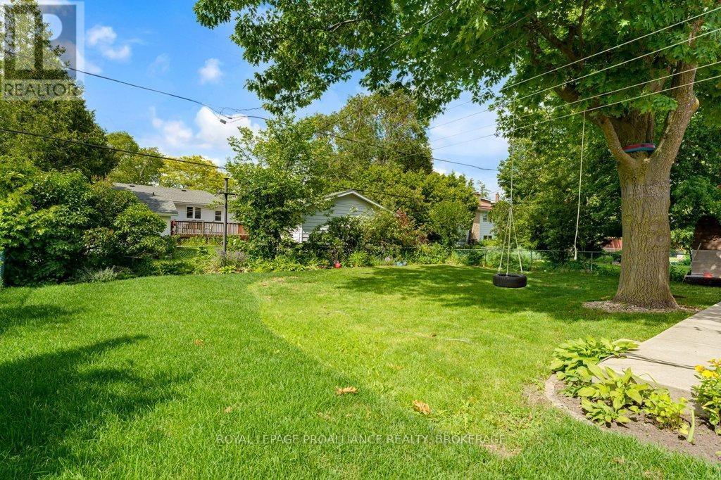 988 Hudson Drive, Kingston, Ontario  K7M 5K7 - Photo 40 - X13494000