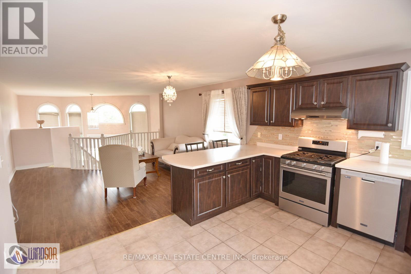 3602 Holburn Street, Windsor, Ontario  N9E 4V4 - Photo 11 - X13493818