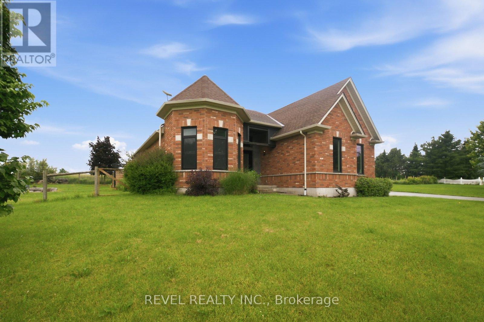 5 FALKLAND ROAD, Brant, Ontario