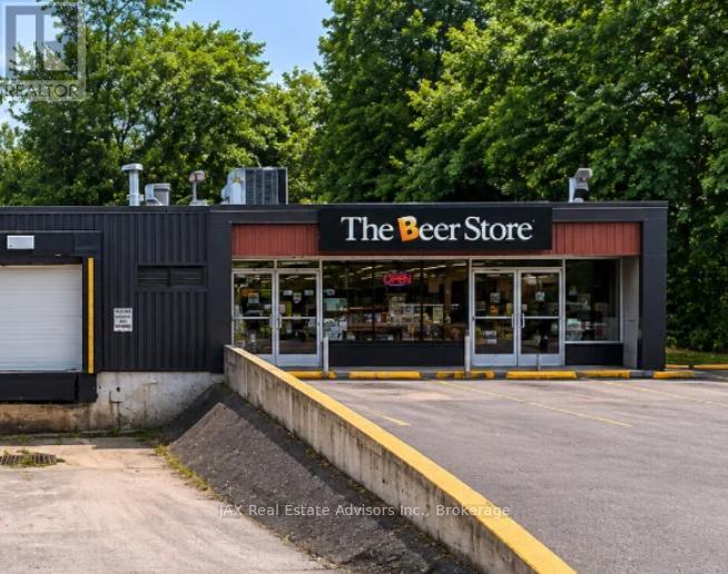 245845B ON-7 HIGHWAY W, Tweed, Ontario