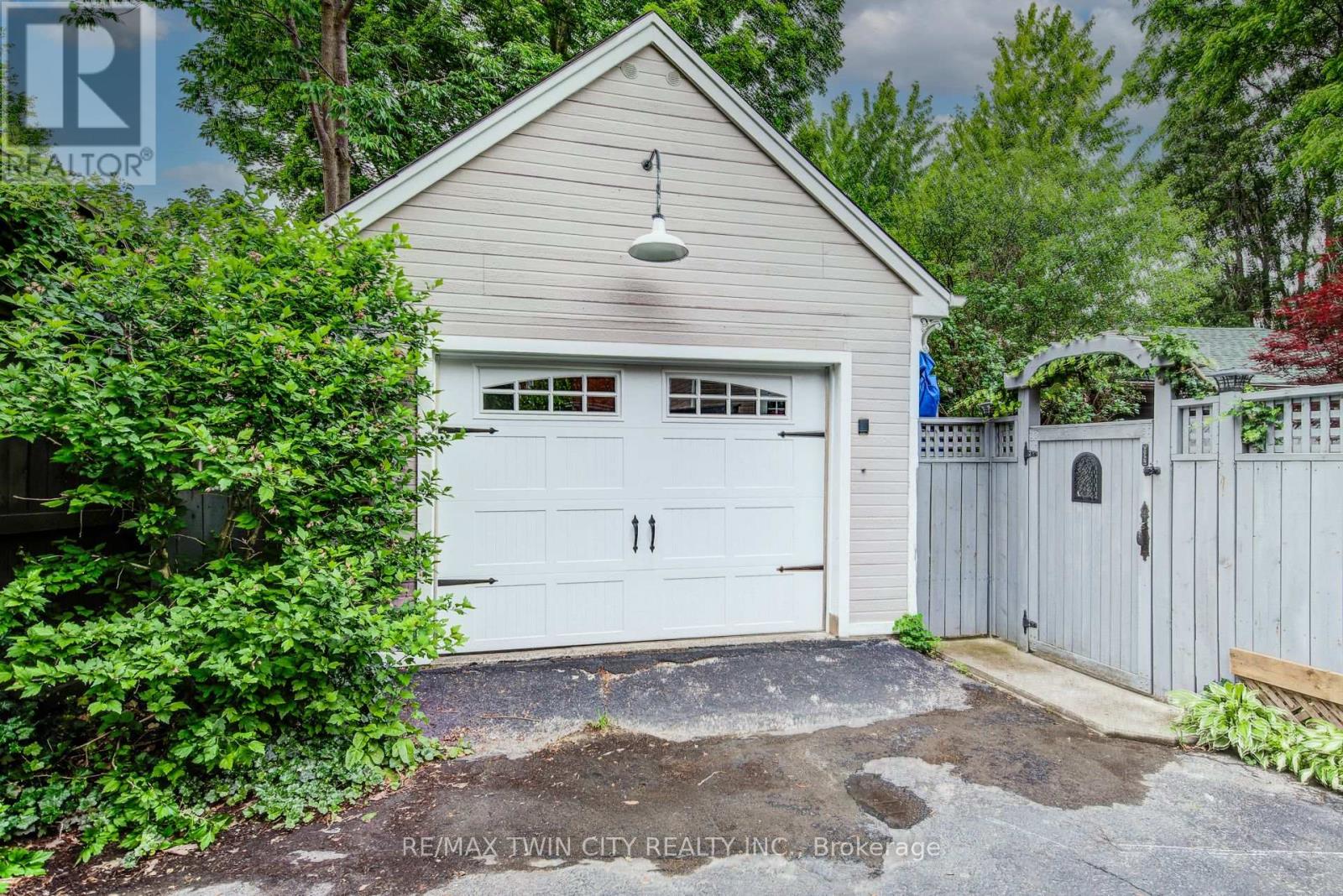 138 Water Street S, Waterloo, Ontario  N2G 1Z5 - Photo 37 - X13493902