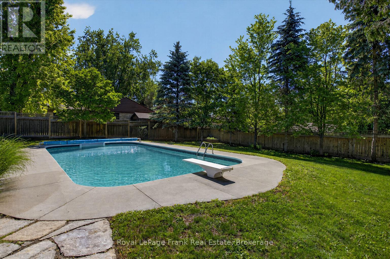 959 Weller Street, Peterborough, Ontario  K9J 4Y3 - Photo 2 - X13494050