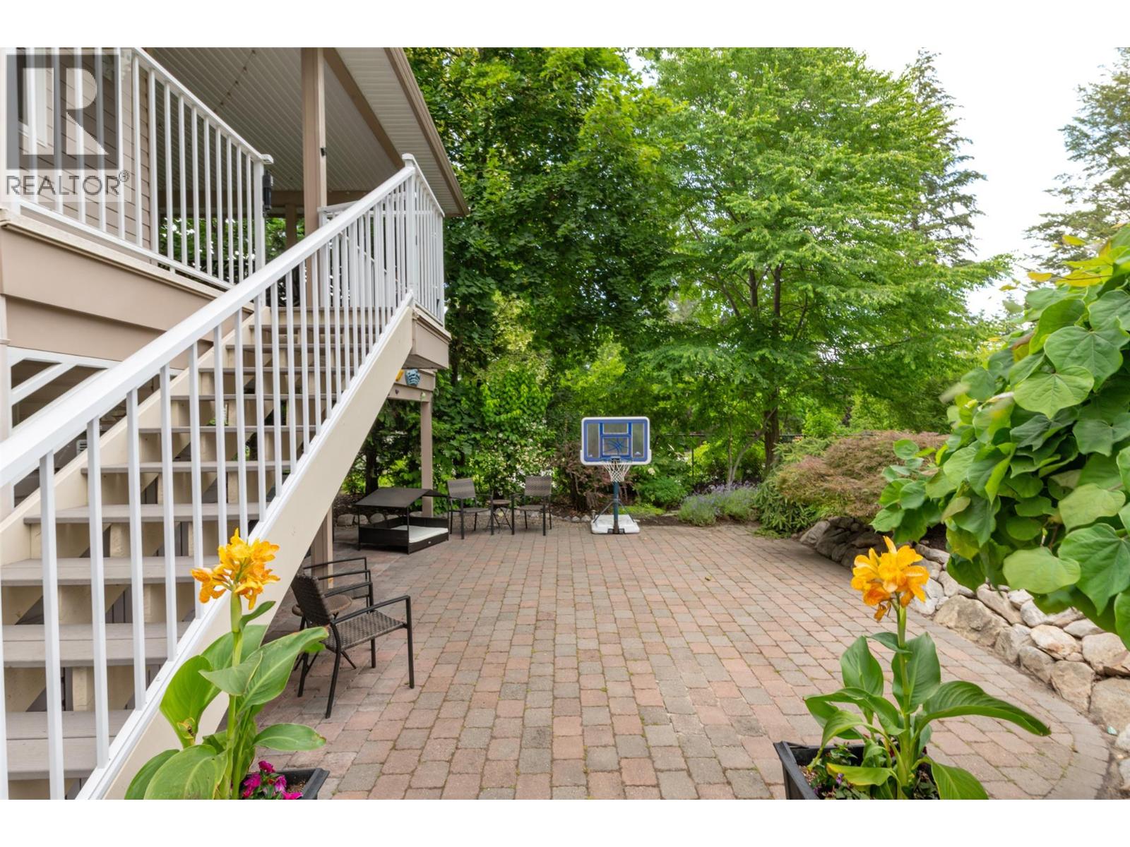 Listing image 53