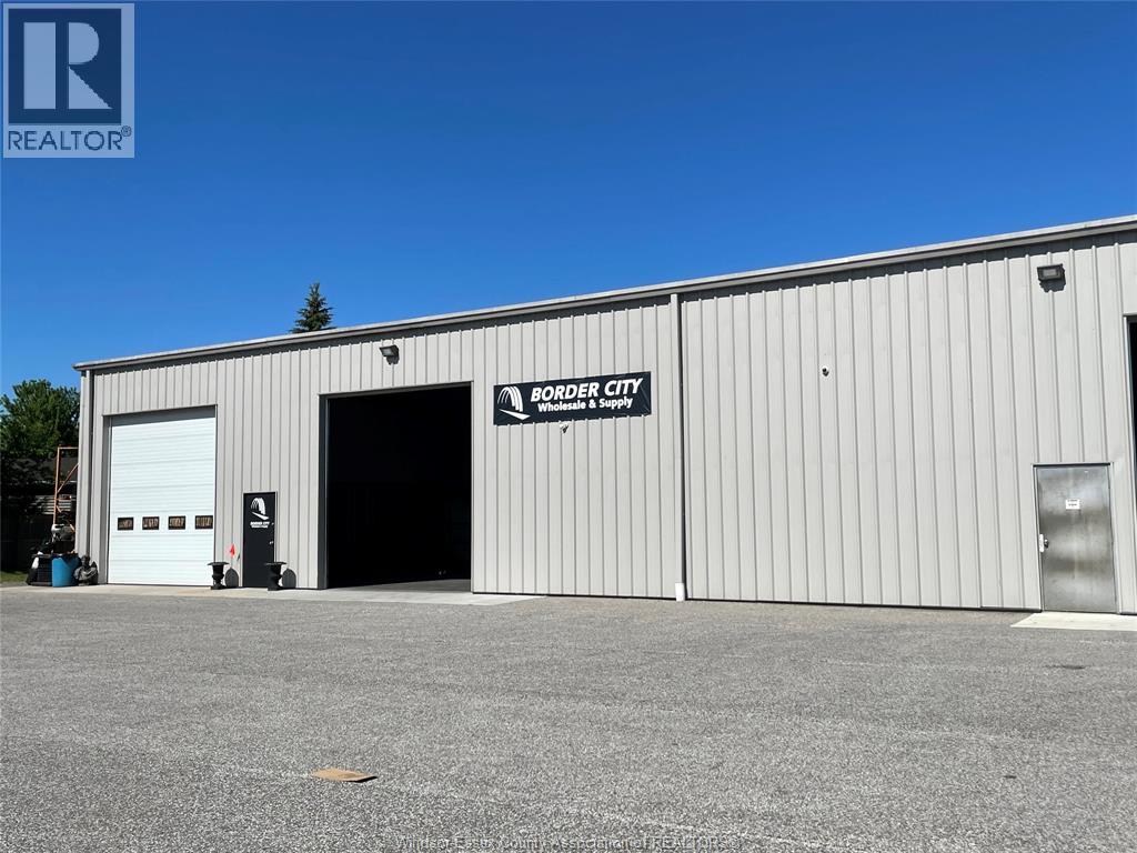 317 CROFT STREET, Tecumseh, Ontario