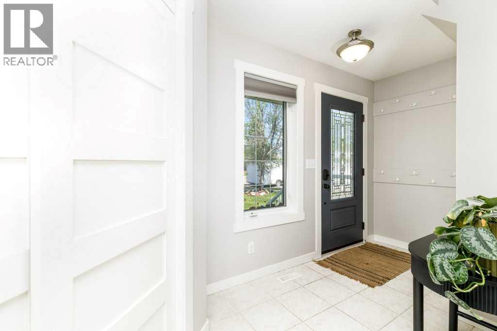 209 Reichley Street, Red Deer, Alberta  T4P 3T1 - Photo 5 - A2324465