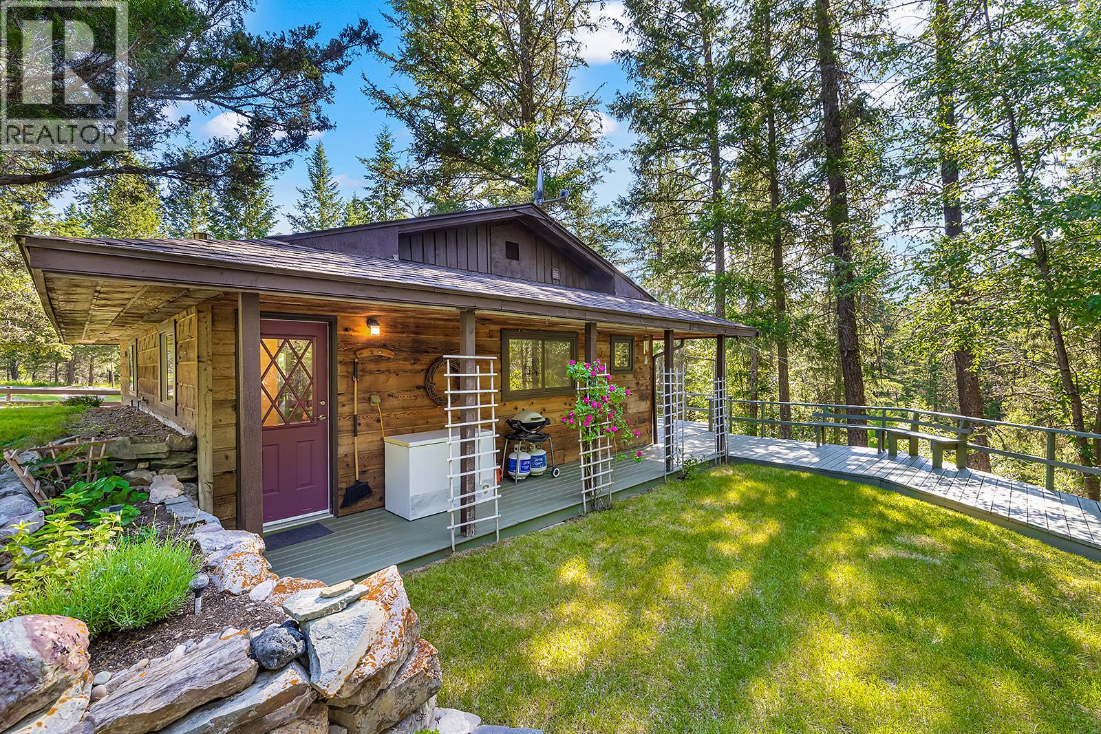6397 Forsyth Road, Ta Ta Creek, British Columbia V0B 2H0 - Photo 6 - 10392455