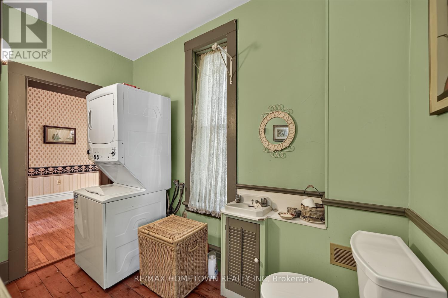33 Park Street, Brockville, Ontario  K6V 2G3 - Photo 24 - X13494182