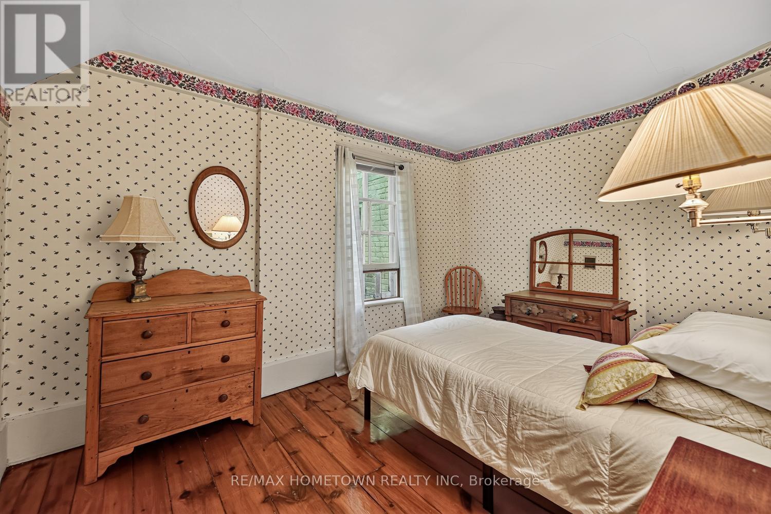 33 Park Street, Brockville, Ontario  K6V 2G3 - Photo 33 - X13494182