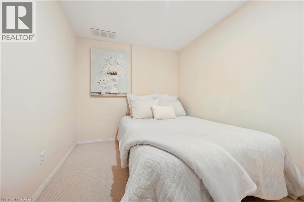 3092 Shannon Crescent, Oakville, Ontario  L6L 6B4 - Photo 36 - 40841509