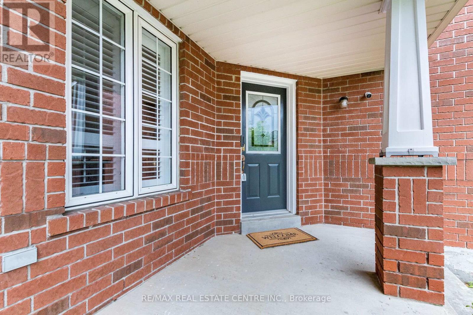 4322 Goldenrod Crescent, Mississauga, Ontario  L5V 3C3 - Photo 2 - W13491024