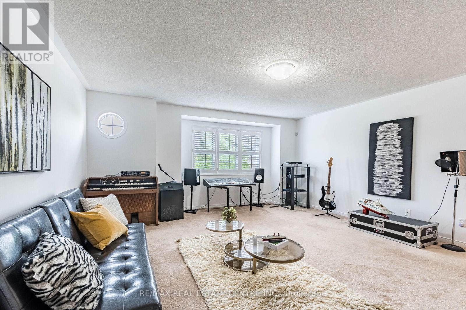 4322 Goldenrod Crescent, Mississauga, Ontario  L5V 3C3 - Photo 18 - W13491024