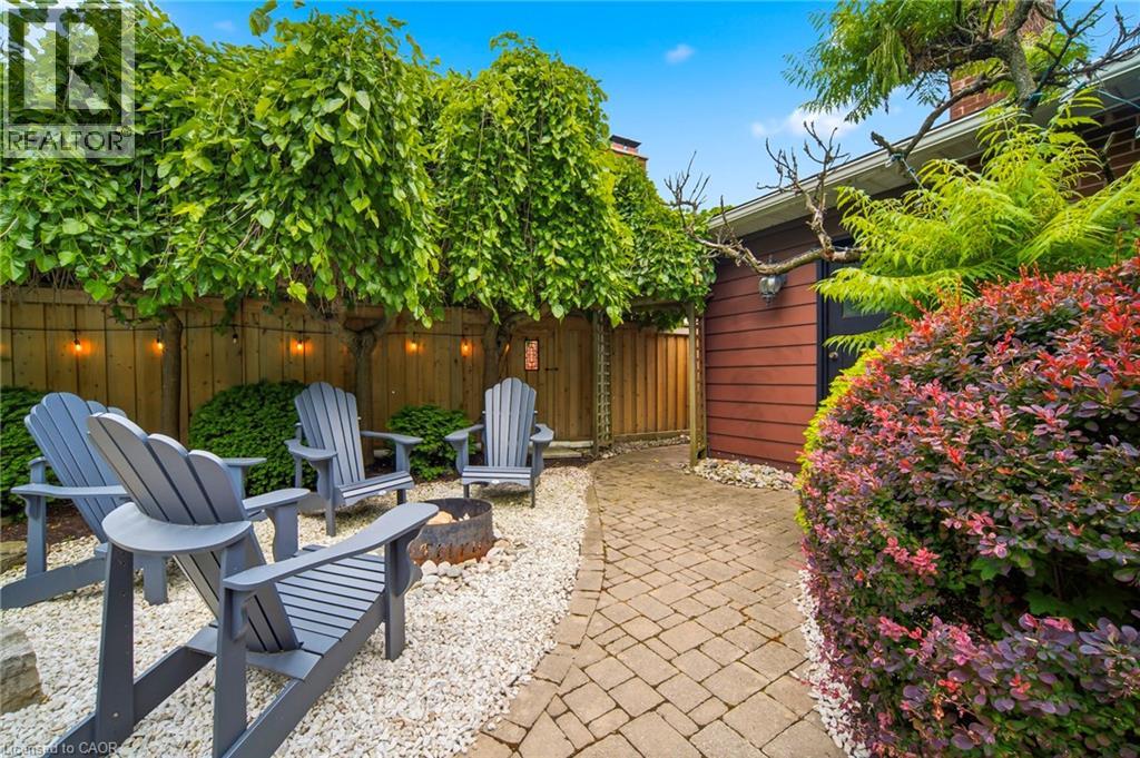1393 Peerless Court, Oakville, Ontario  L6H 3A4 - Photo 45 - 40838786