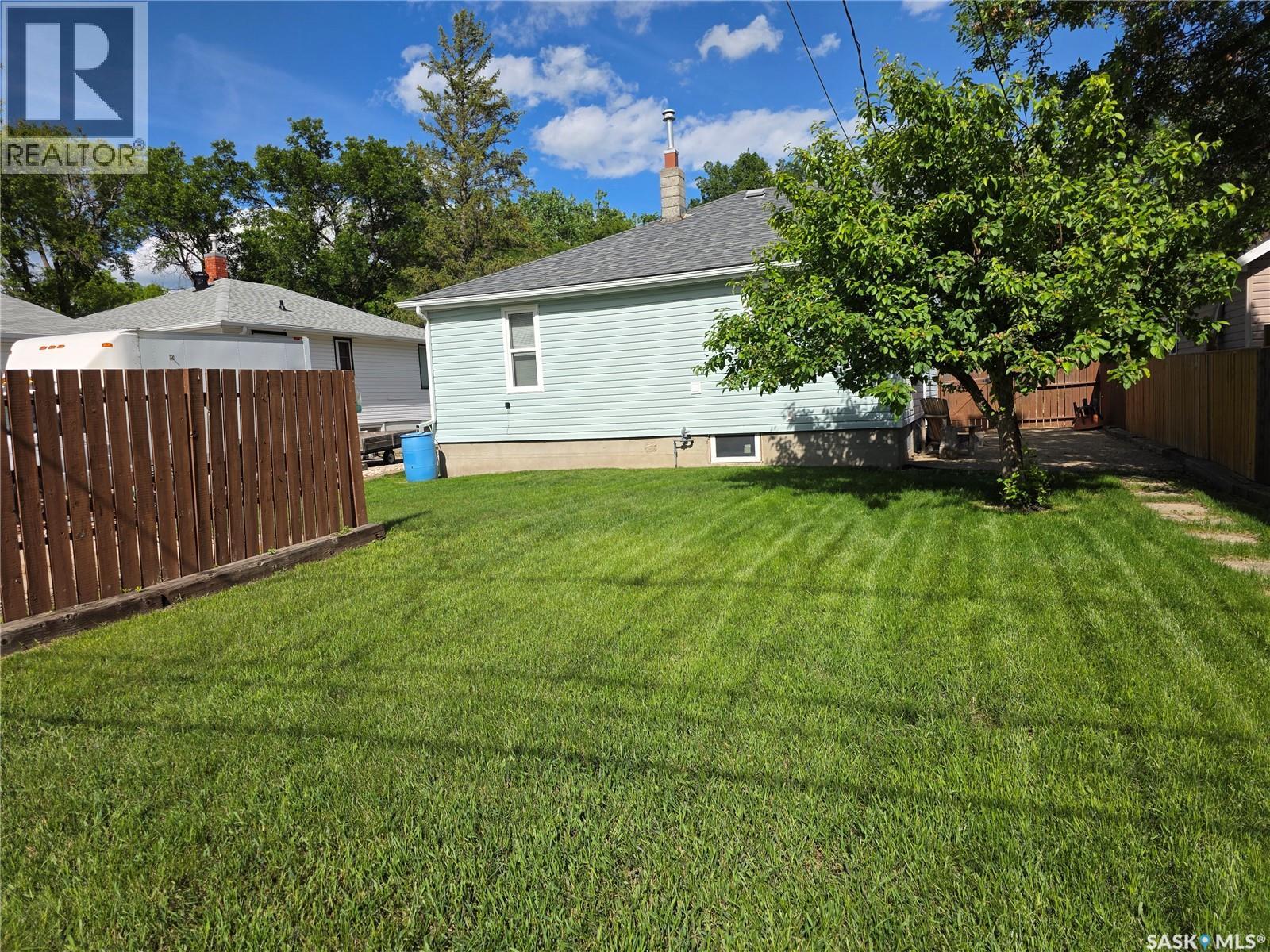 226 9th Avenue Ne, Swift Current, Saskatchewan  S9H 2S1 - Photo 27 - SK040789