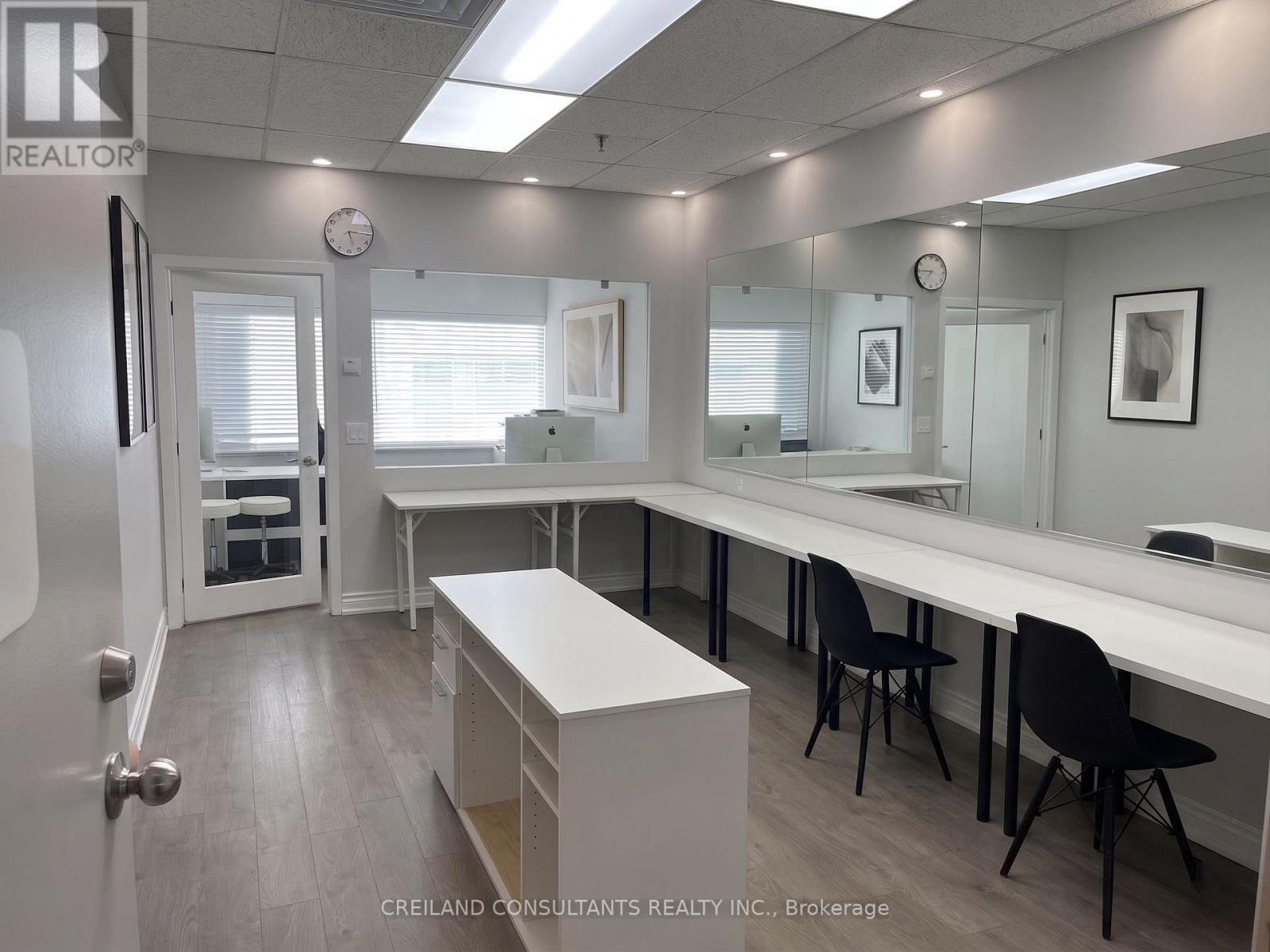 UNIT 303 - 5460 YONGE STREET, Toronto, Ontario