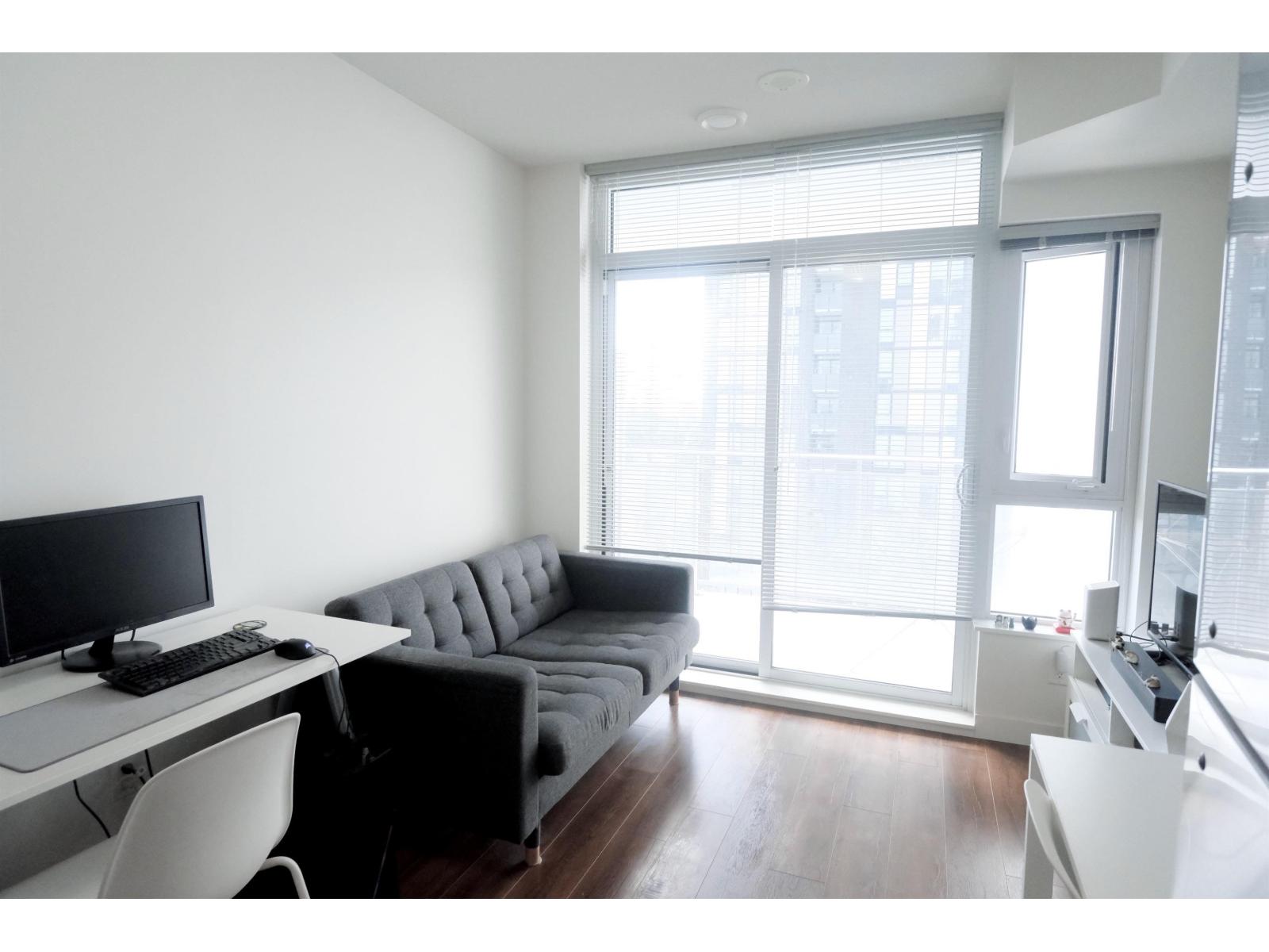904 13308 Central Avenue, Surrey, British Columbia  V3T 0M4 - Photo 5 - R3140277