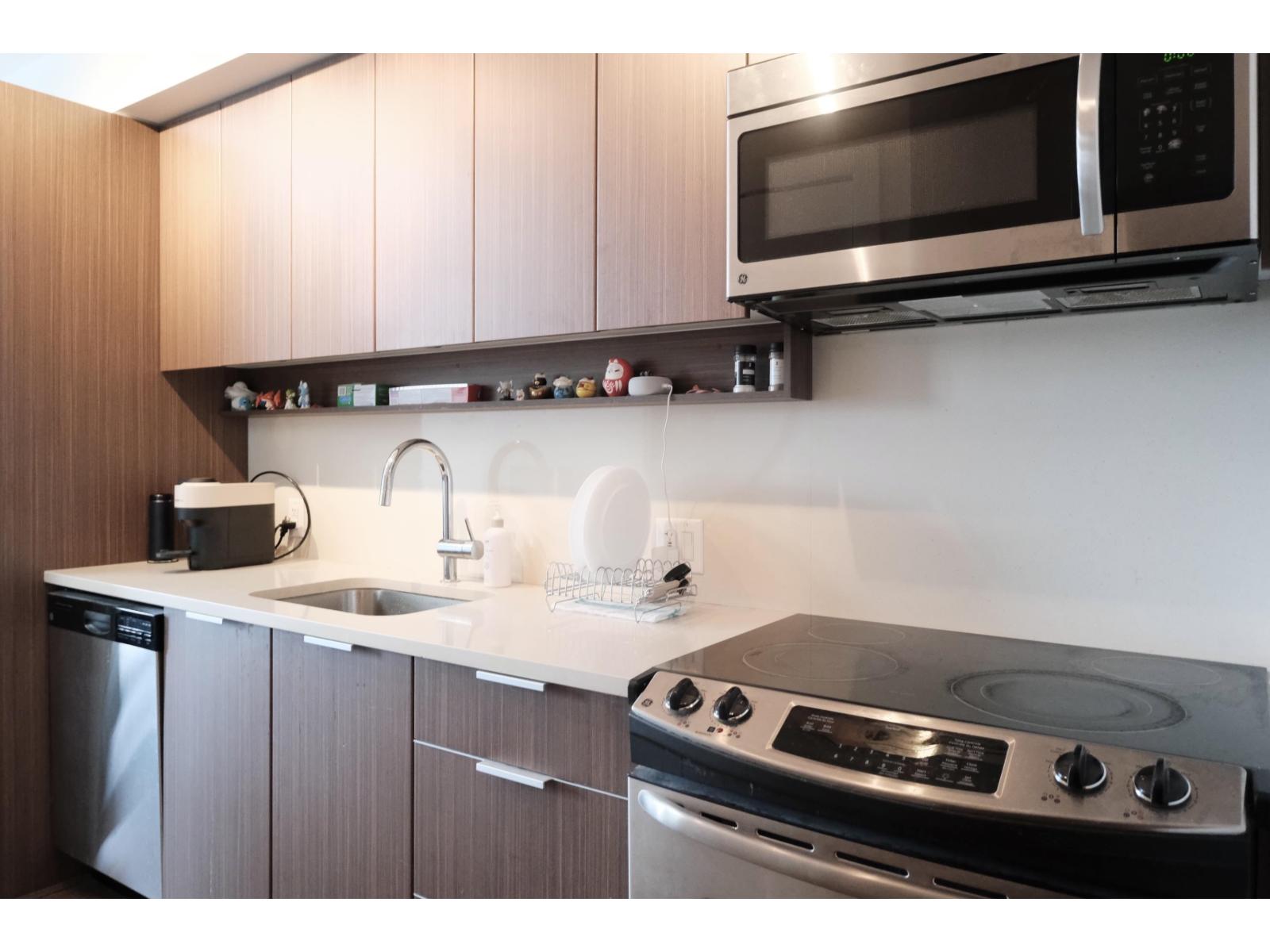 904 13308 Central Avenue, Surrey, British Columbia  V3T 0M4 - Photo 7 - R3140277