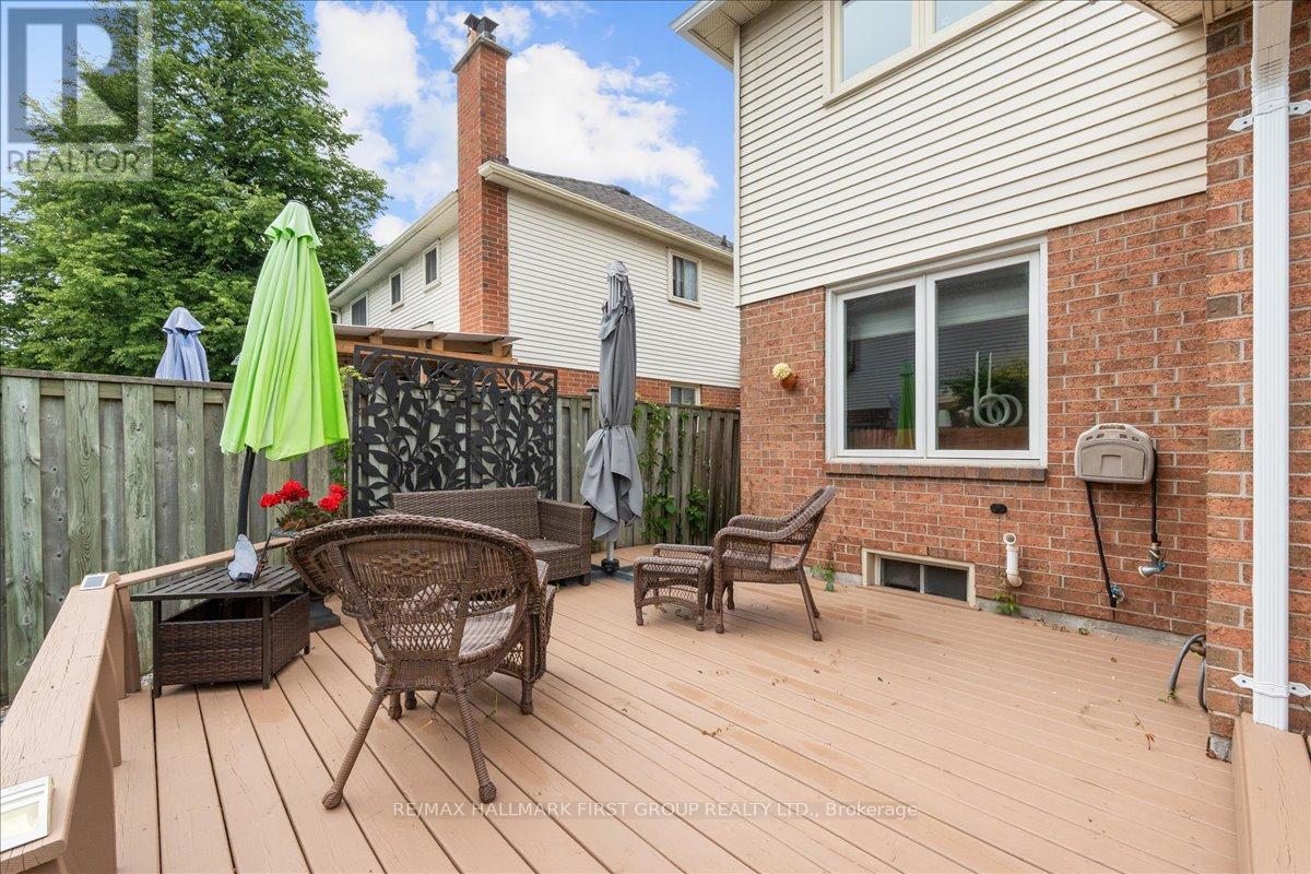 1276 Maple Ridge Drive, Pickering, Ontario  L1X 1H5 - Photo 31 - E13494126