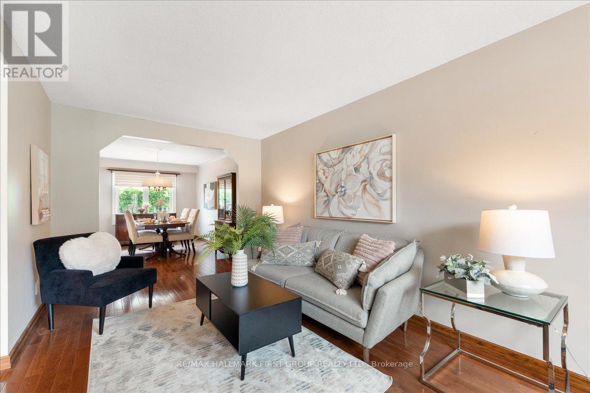 1276 Maple Ridge Drive, Pickering, Ontario  L1X 1H5 - Photo 5 - E13494126