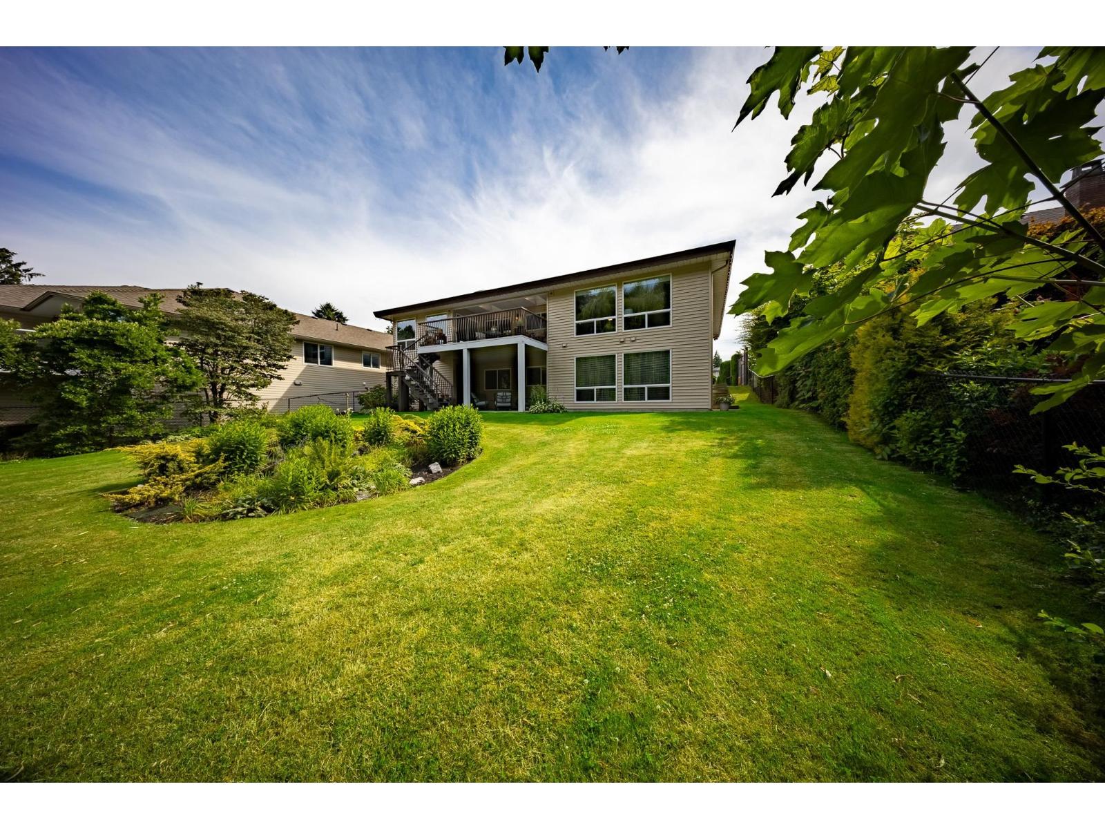 45549 Wells Road, Sardis West Vedder, Chilliwack, British Columbia  V2R 1G6 - Photo 3 - R3140034