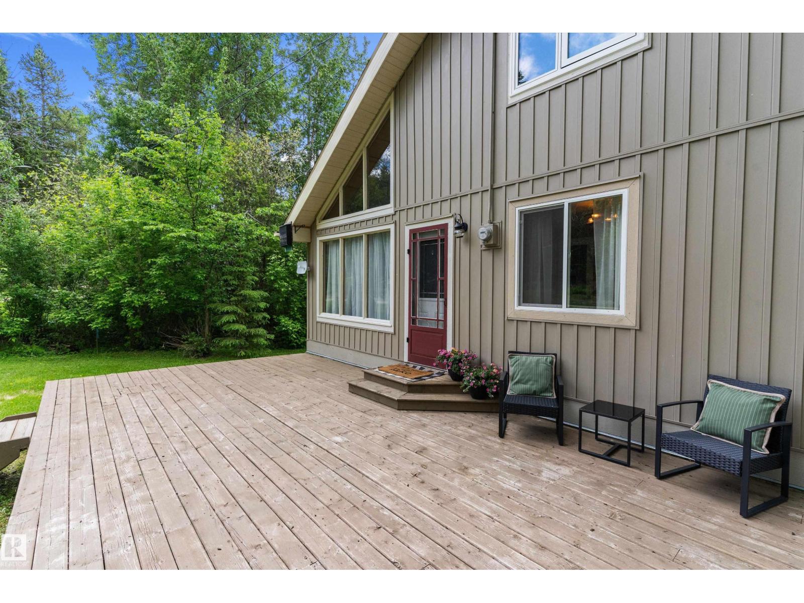 33 Hillside Cr, Rural Lac Ste. Anne County, Alberta  T0E 0L0 - Photo 2 - E4494936