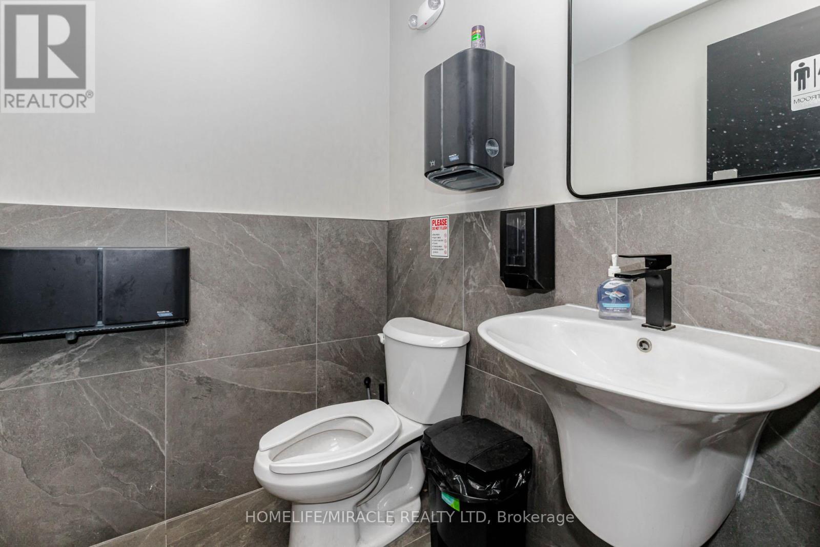 13 - 1035 Brant Street, Burlington, Ontario  L7R 4X6 - Photo 45 - W13493950