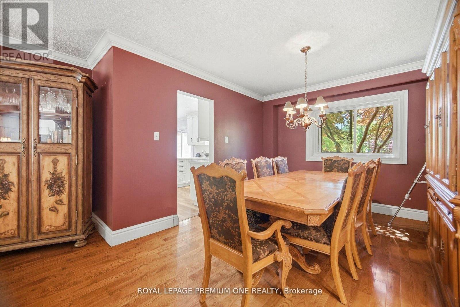 2301 Nikanna Road, Mississauga, Ontario  L5C 2W8 - Photo 21 - W13494124