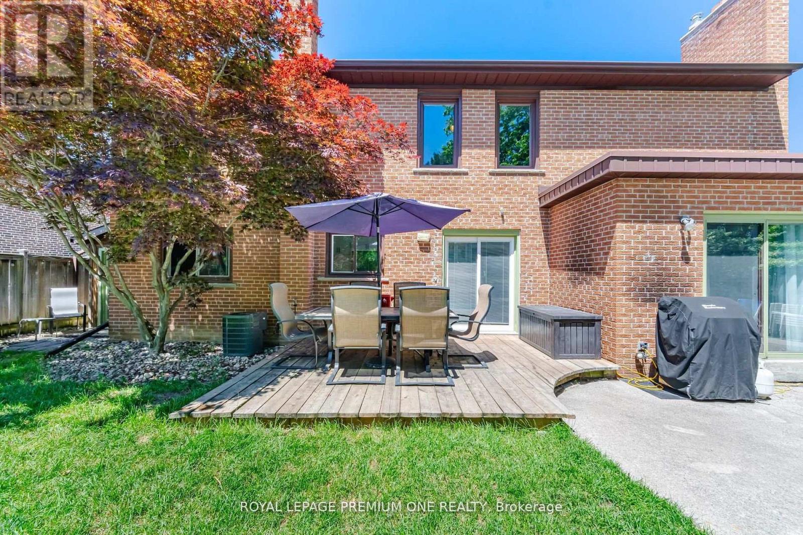 2301 Nikanna Road, Mississauga, Ontario  L5C 2W8 - Photo 43 - W13494124