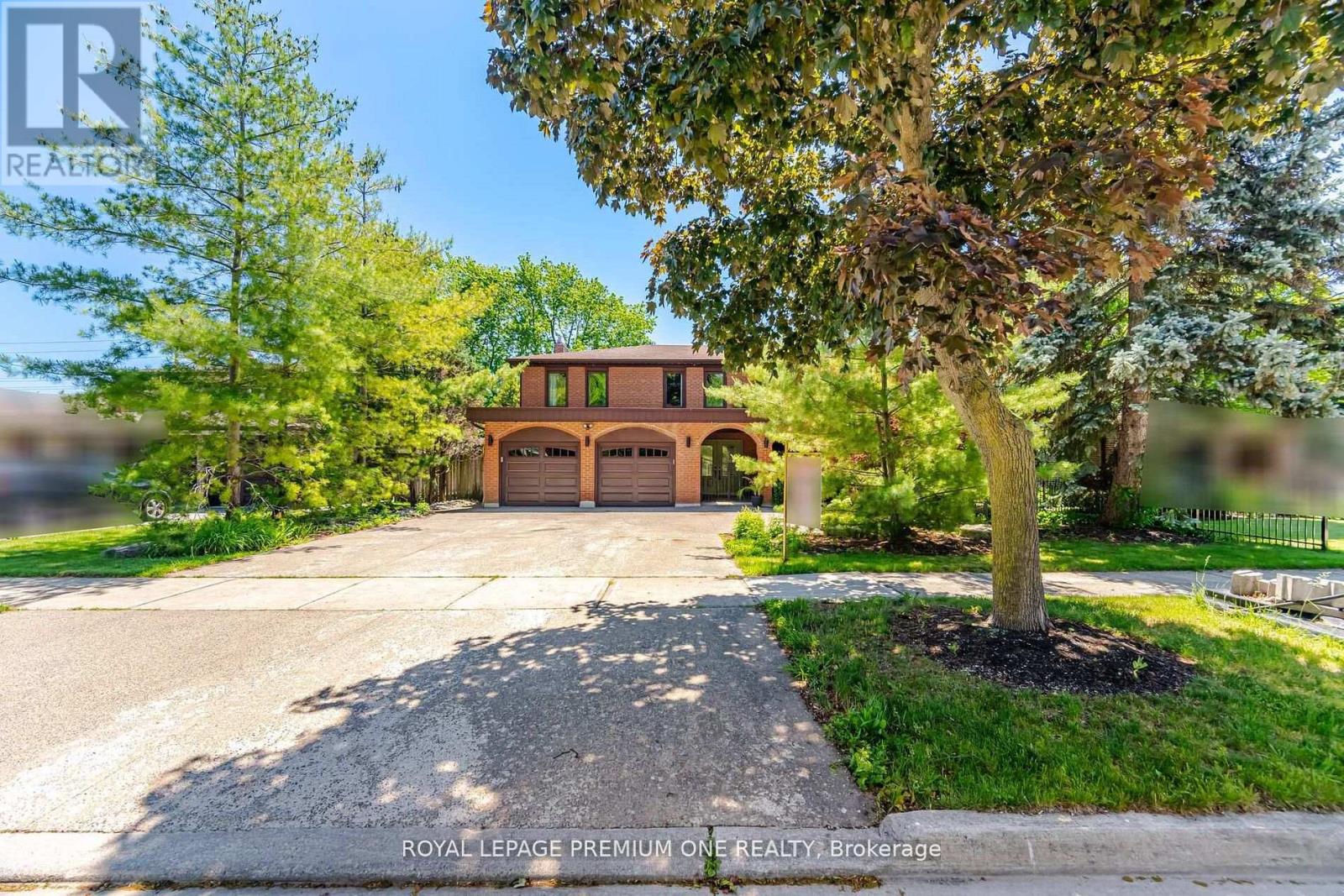 2301 Nikanna Road, Mississauga, Ontario  L5C 2W8 - Photo 50 - W13494124