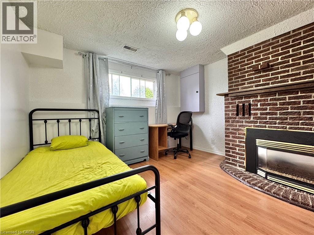 894 Strasburg Road Unit# Basement, Kitchener, Ontario  N2E 2K4 - Photo 7 - 40842681